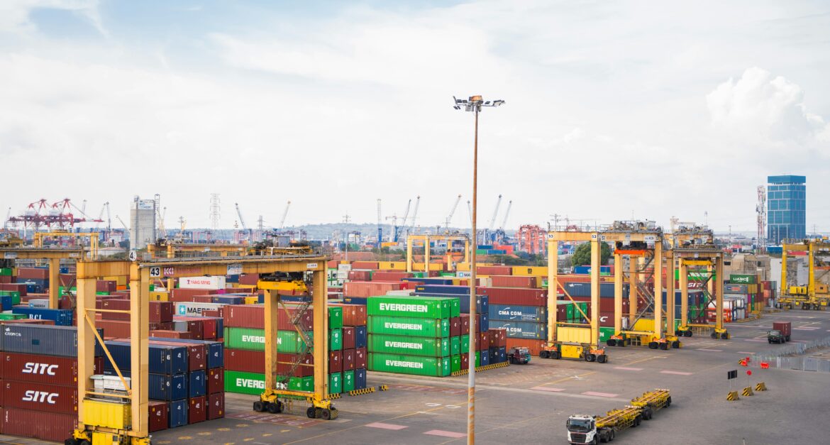 demurrage vs detention kontainer di terminal pelabuhan