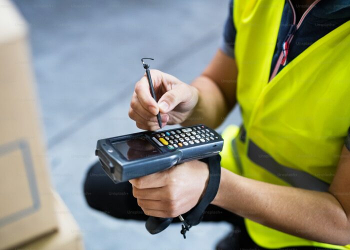 Inventory Control Logistik inventory control logistik dengan barcode scanner di gudang