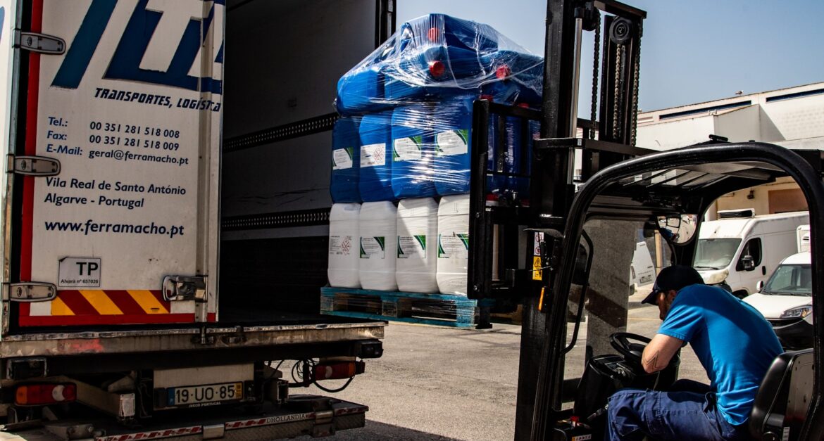 load planning logistik untuk optimasi kapasitas muatan truk